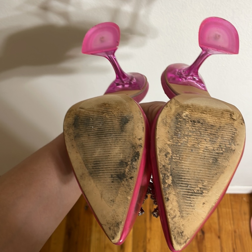 Pink Heels with silver buckle - Picture 3 of 3